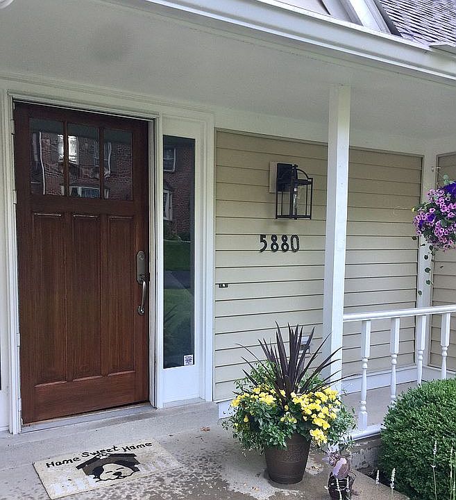 2nd image of 5880 Crittenden Dr