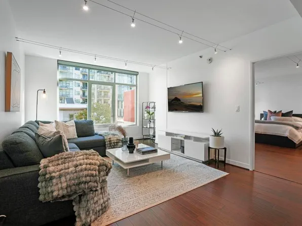 425 W Beech St Unit 521, San Diego, CA 92101