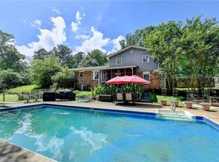 4562 Lucerne Valley Rd SW, Lilburn, GA 30047