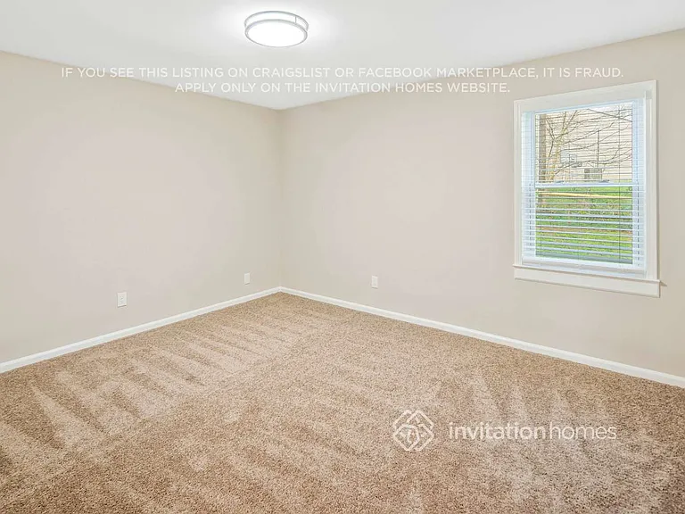 124 Plaza Dr — Photo 15