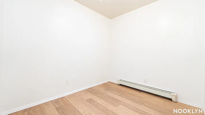 Rented by Nooklyn NYC LLC | media 12