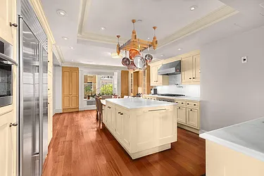 Rented by Sotheby's International Realty