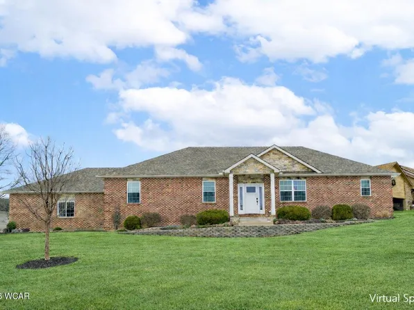 805 Creekview Ct, Bellefontaine, OH 43311