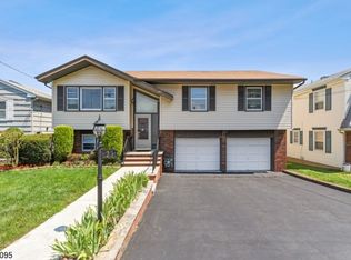 23 Kruger Ct, Clifton, NJ 07013