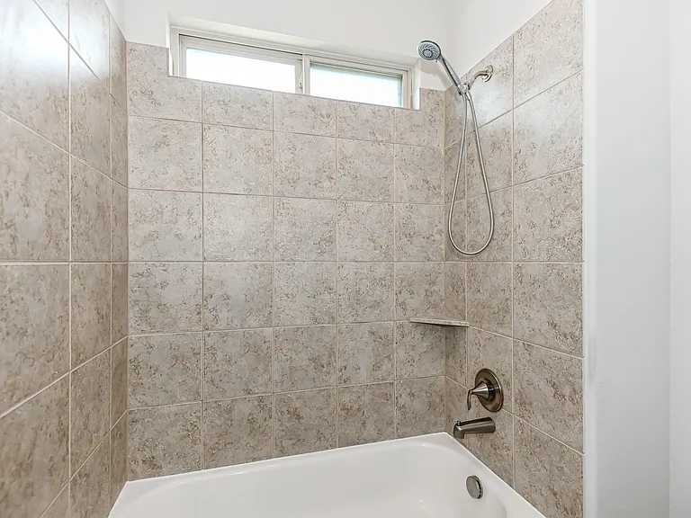 27415 Ashford Sky Ln — Photo 29
