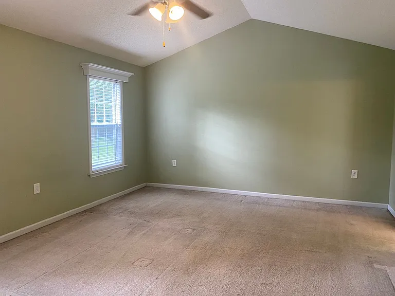 9837 N Olde Towne Wynd SE — Photo 10