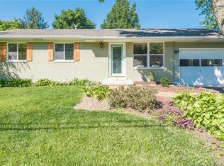 724 S Indiana Ave, Sellersburg, IN 47172