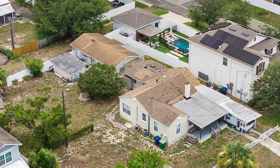 1st image of 214 N HABANA AVENUE