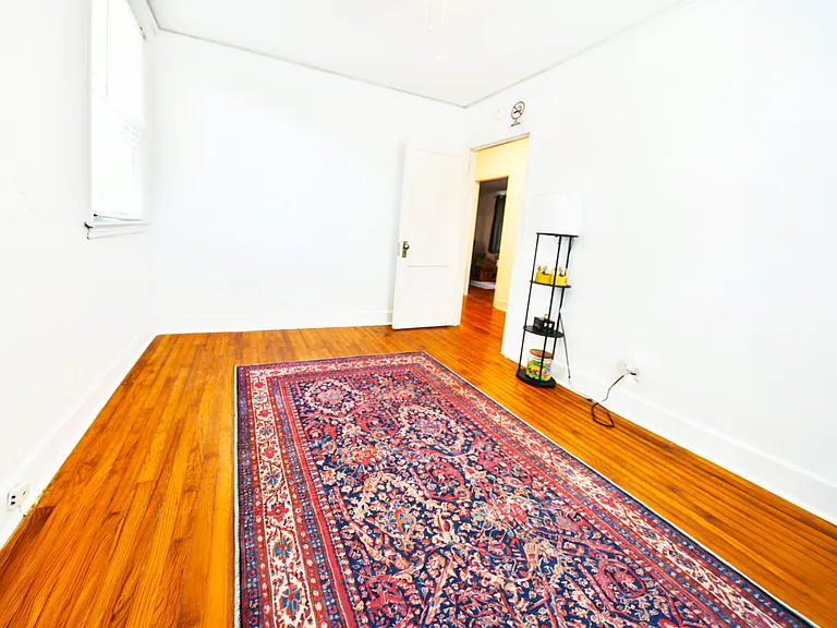 2714 Forest Dr — Photo 3