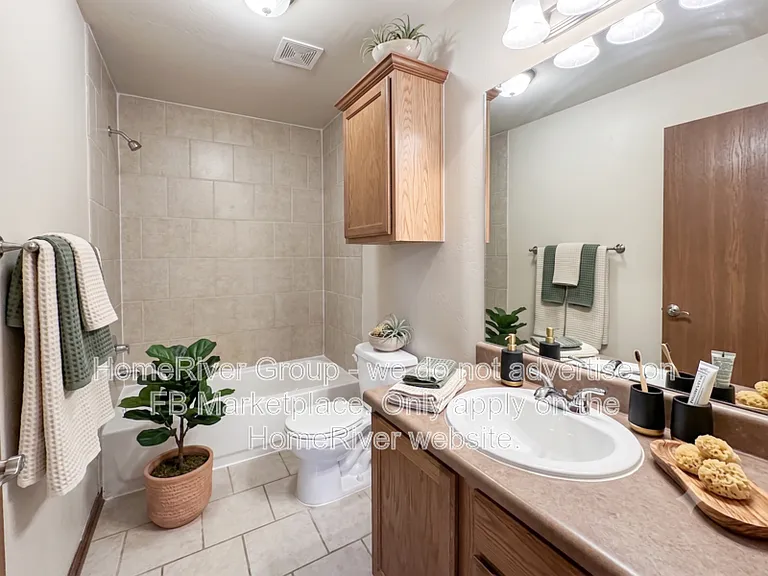 600 Garrison Ln — Photo 6