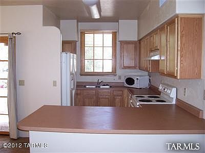 2nd image of 620 E Harvill Dr