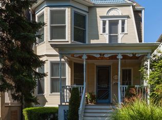 4224 N Hermitage Ave, Chicago, IL 60613
