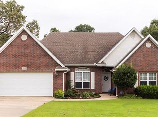 14888 Park Ridge Dr, Lowell, AR 72745
