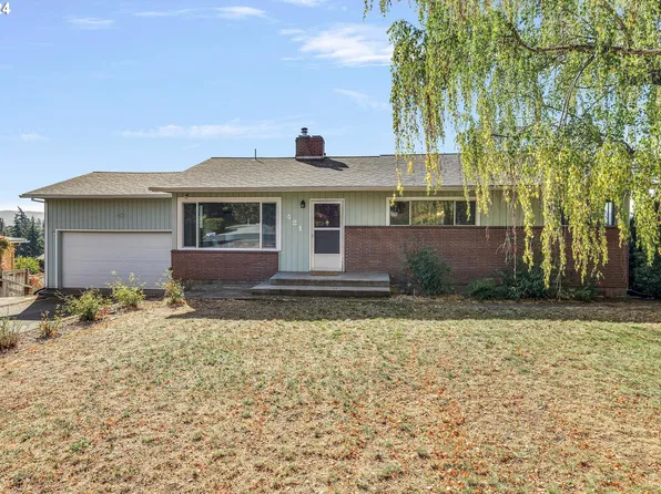 421 NE Columbia St, White Salmon, WA 98672