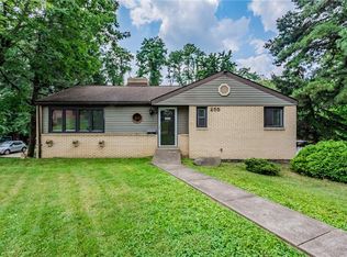255 Clover Dr, Monroeville, PA 15146
