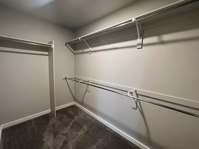 3655 Ronald Reagan Ave — Photo 32