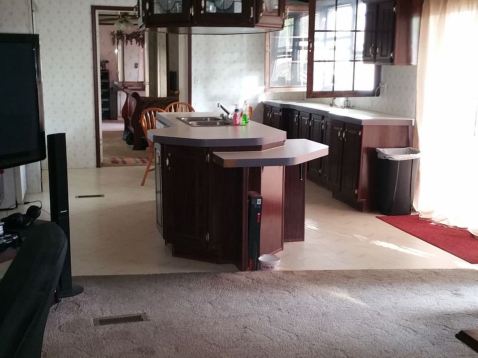 2nd image of 310 Osprey Dr