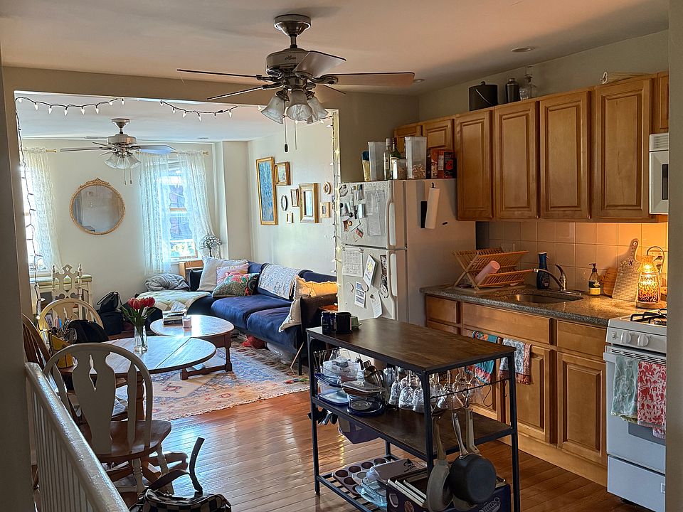 kitchen&living room