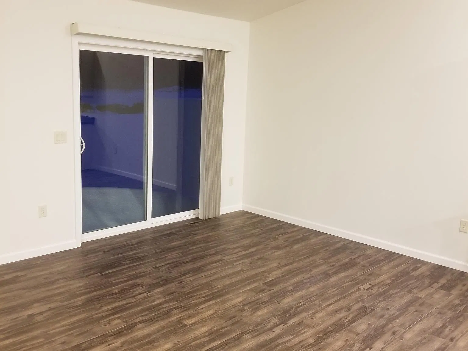 3 bed, 1950 sqft, $2,175 — Photo 3