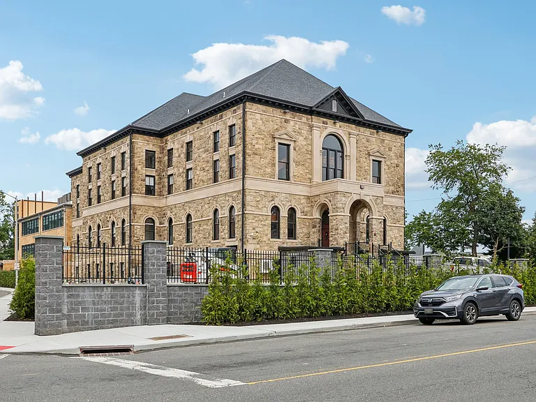 Star of the Sea Apartments — Photo 6