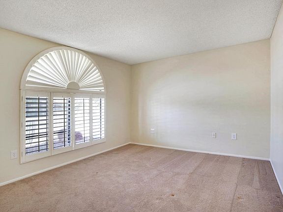 5th image of 17619 N 134th Ave