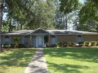 84 Woodgate Dr, Brandon, MS 39042