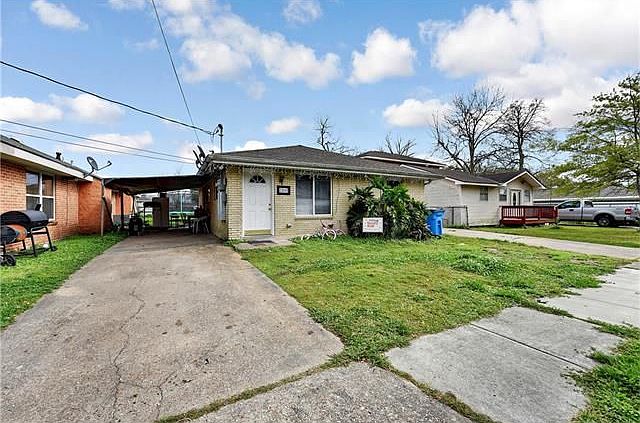 1st image of 2805 Lyndell Dr