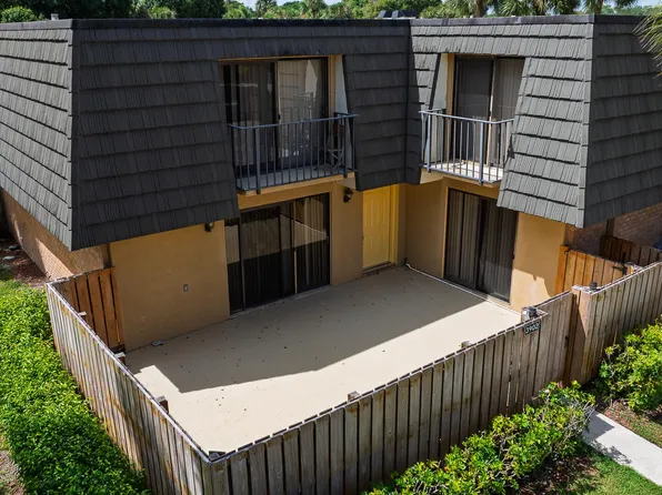 3902 39th Way, West Palm Beach, FL 33407