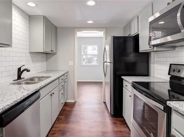 2517 G Patriot Way, Greensboro, NC 27408