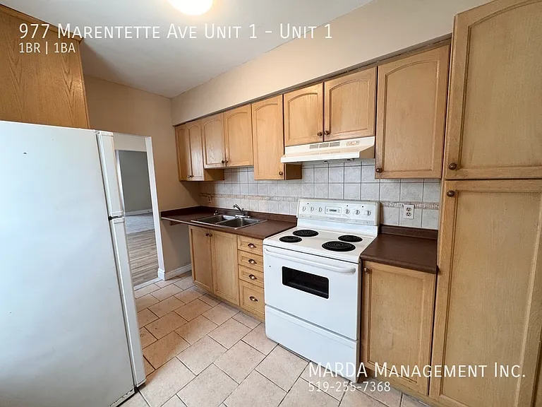 977 Marentette Ave #1 — Photo 11