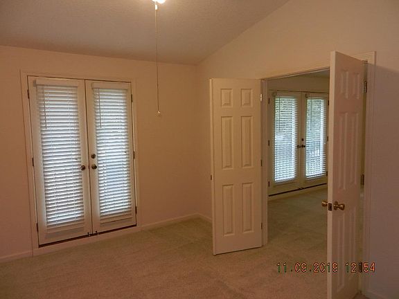 3rd image of 13715 Richmond Park Dr N Unit 307