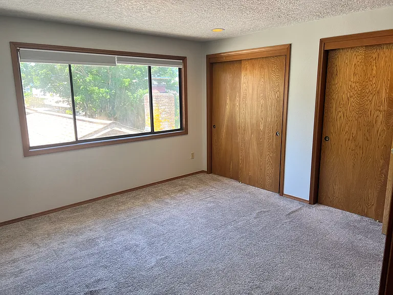 37 SE 53rd Ave — Photo 8