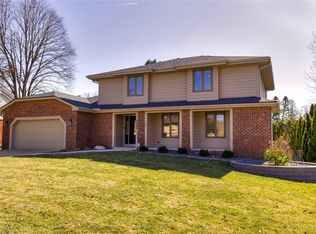 3000 Sylvania Dr, West Des Moines, IA 50266