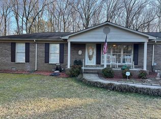114 Livingstone Ln, Decatur, AL 35603