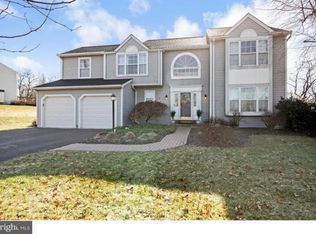 664 Milliken Ct, Perkasie, PA 18944