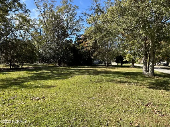 208 Beech Street, New Bern, NC 28560