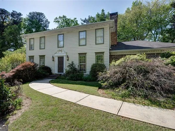 2340 Castleridge Ct, Tucker, GA 30084