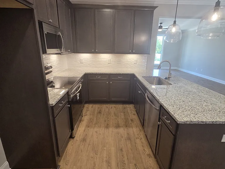 1339 Rebecca Johns Dr — Photo 6