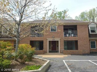 5902 Cove Landing Rd APT 301, Burke, VA 22015
