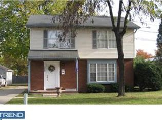 320 Whittaker St, Riverside, NJ 08075