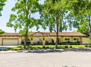 2937 Parkview Dr, Modesto, CA 95355