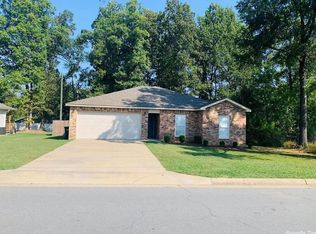 211 Hollywood Ave, Sherwood, AR 72120