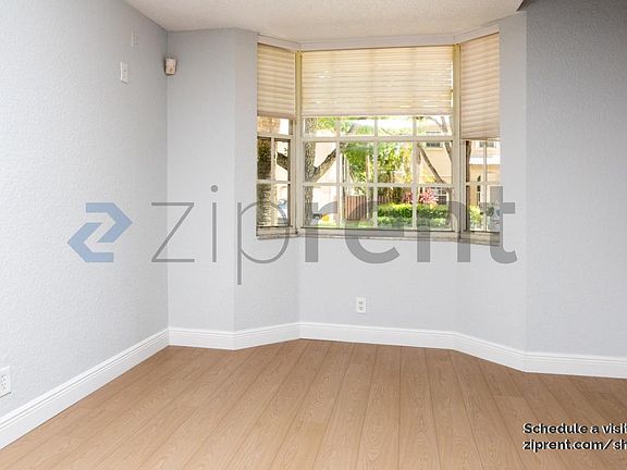 3rd image of 10931 NW 12th Pl