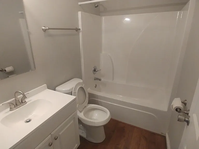 125 Church Ave — Photo 13