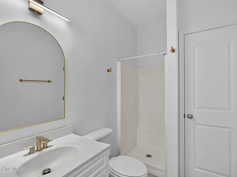 993 Downey Branch Ln — Photo 10
