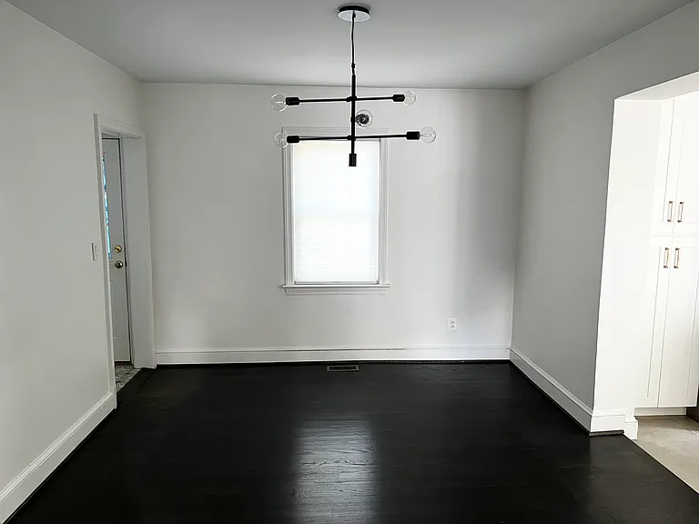 3104 Collard St — Photo 4