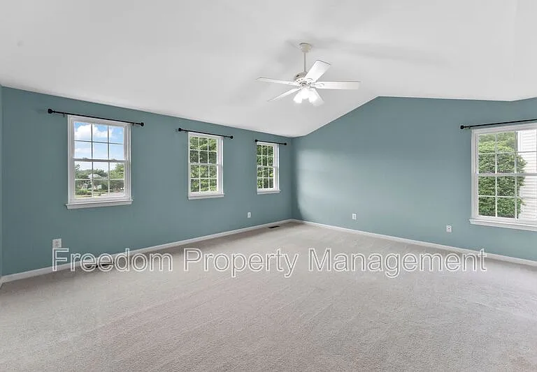 9140 Worthington Dr — Photo 48