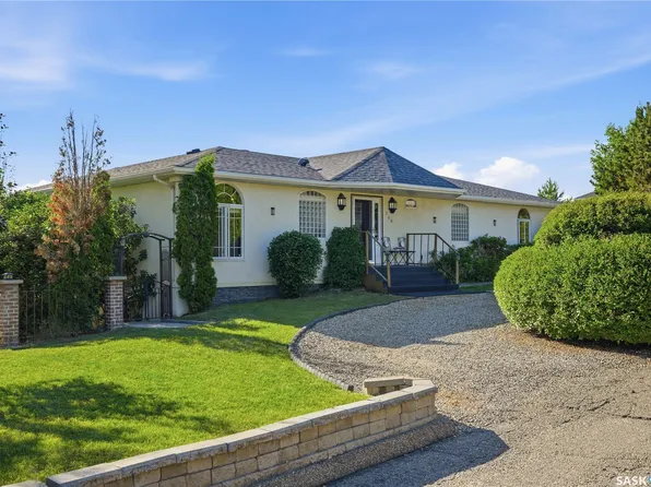 308 3rd Street W, Delisle, SK S0L 0P0
