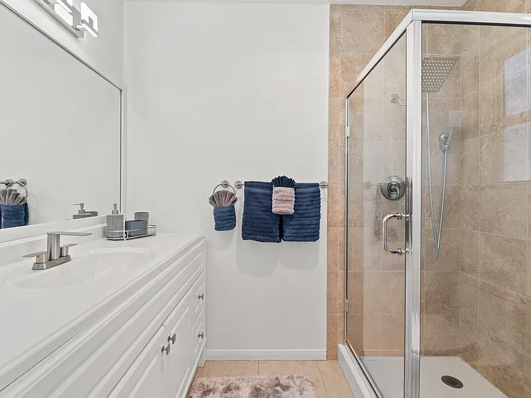 3842 Lamont St — Photo 19