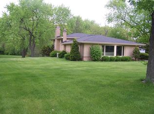 6118 Middaugh Ave, Downers Grove, IL 60516